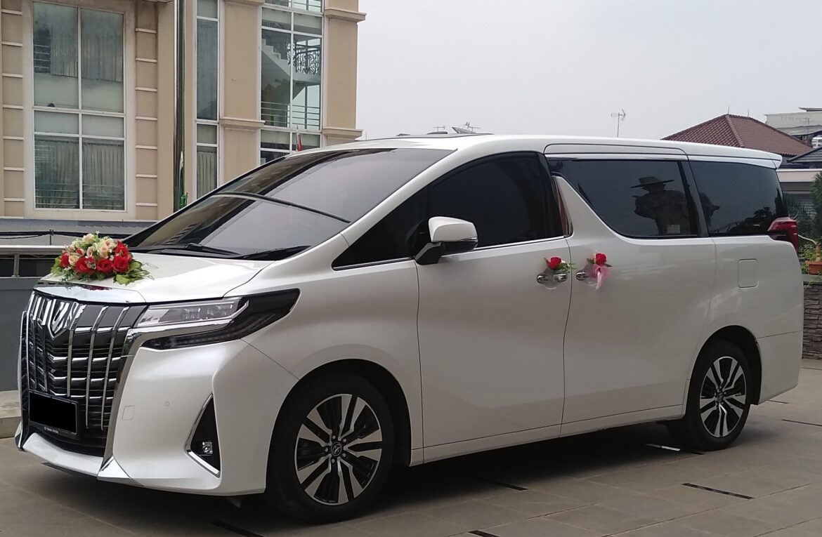 Tips Memilih Sewa Mobil Alphard Jakarta